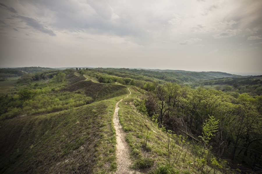 Trail auf den Lösshügeln in Iowa