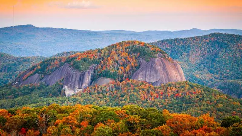 15 of the Best Trails for Hiking in North Carolina 11 Looking Glass Rock
