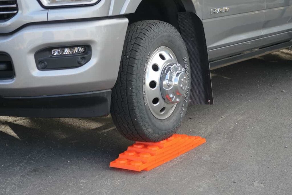 A tire level kit.